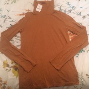 NWT J Crew Factory Tissue Turtleneck